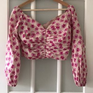 pink and white floral top!